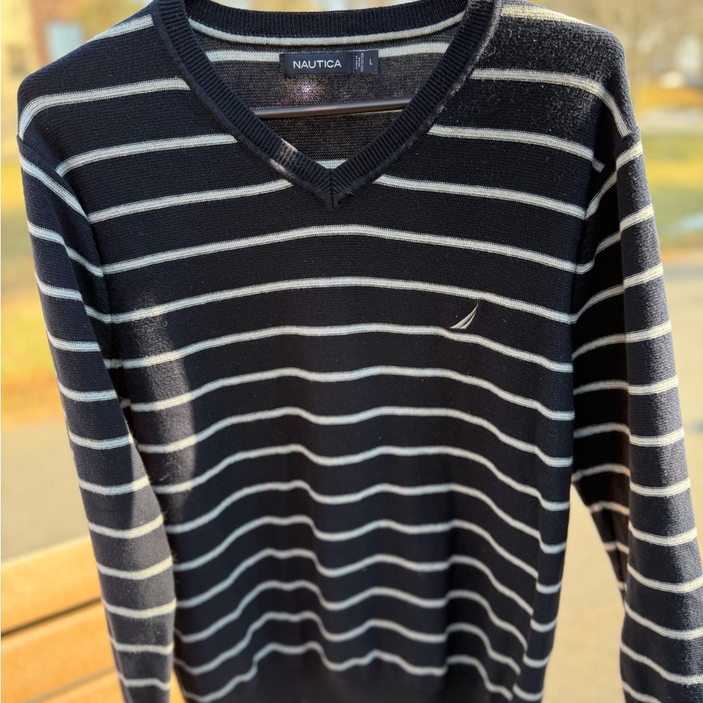 Nautica Men's Navy and White Striped V-Neck Sweater